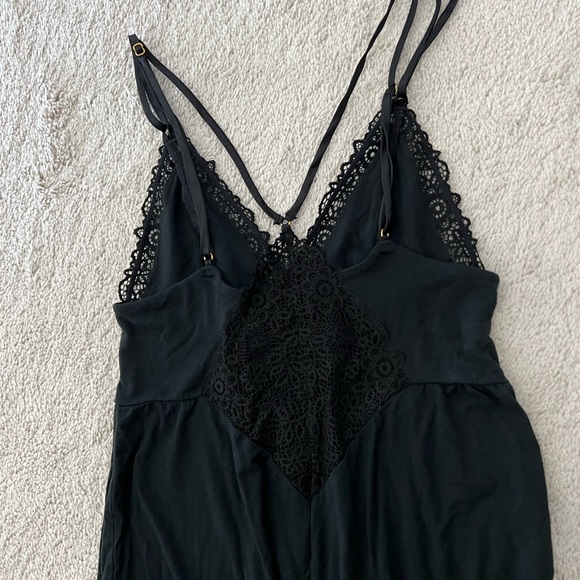 Victoria’s Secret jumpsuit. Size S - Picture 5 of 9